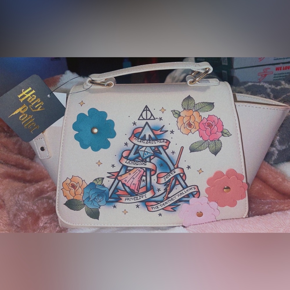 Loungefly Purse